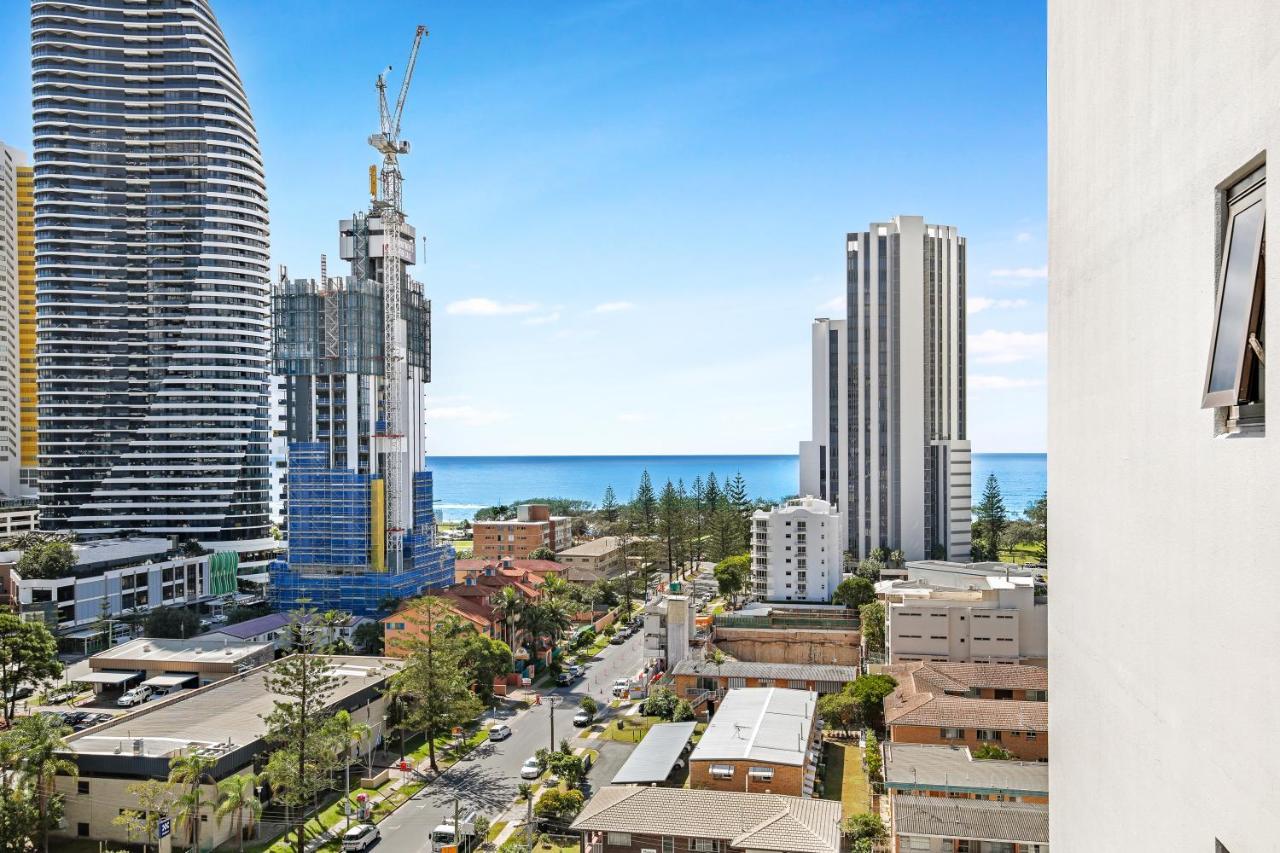 The Eureka Gold Coast Residence On Broadbeach Екстер'єр фото