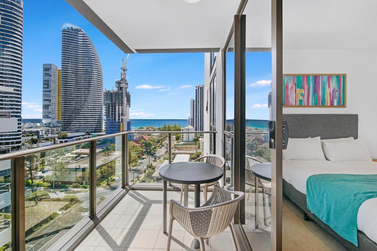The Eureka Gold Coast Residence On Broadbeach Екстер'єр фото