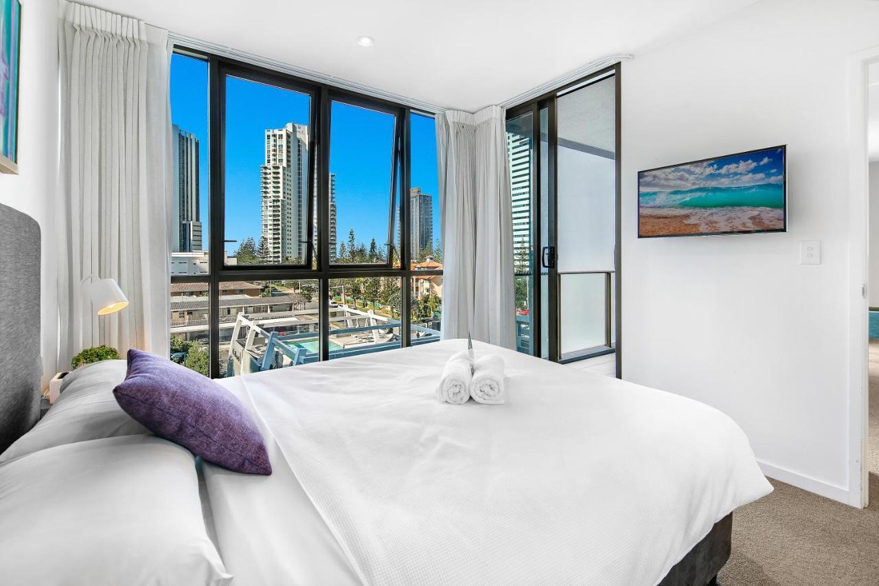 The Eureka Gold Coast Residence On Broadbeach Екстер'єр фото